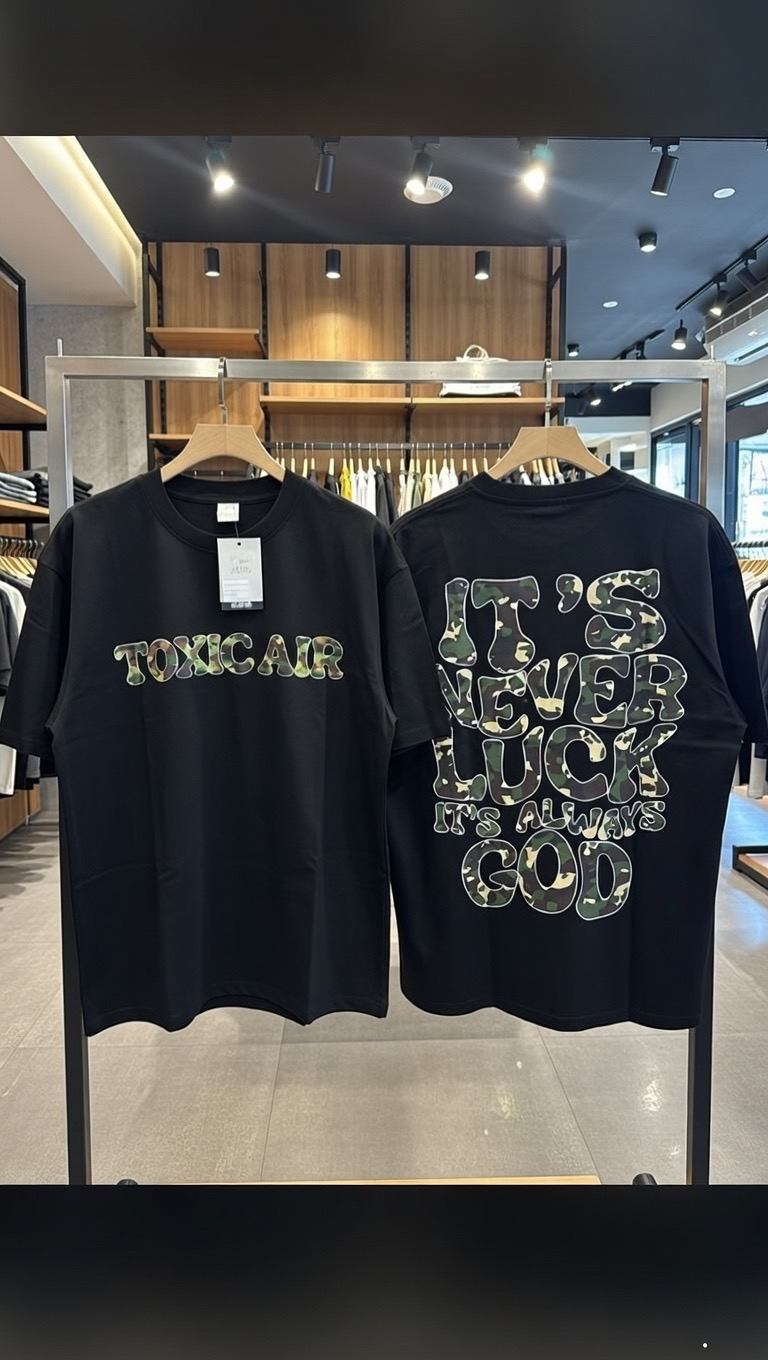 Camo print toxic Air tshirt